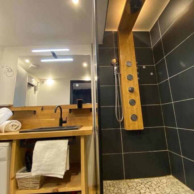 Escale Studio 21M Aeroport Cdg Parc Expo Asterix Gonesse Kültér fotó