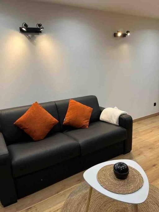 Escale Studio 21M Aeroport Cdg Parc Expo Asterix Gonesse Kültér fotó