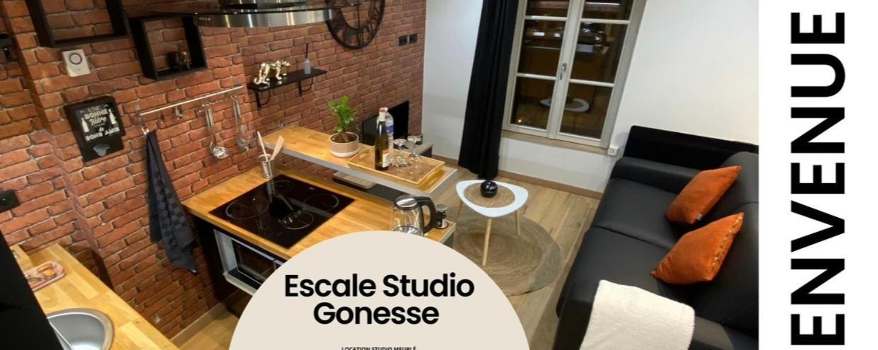 Escale Studio 21M Aeroport Cdg Parc Expo Asterix Gonesse Kültér fotó